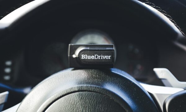 Die 10 teuersten OBD2-Fehlercodes – und wie du sie vermeidest