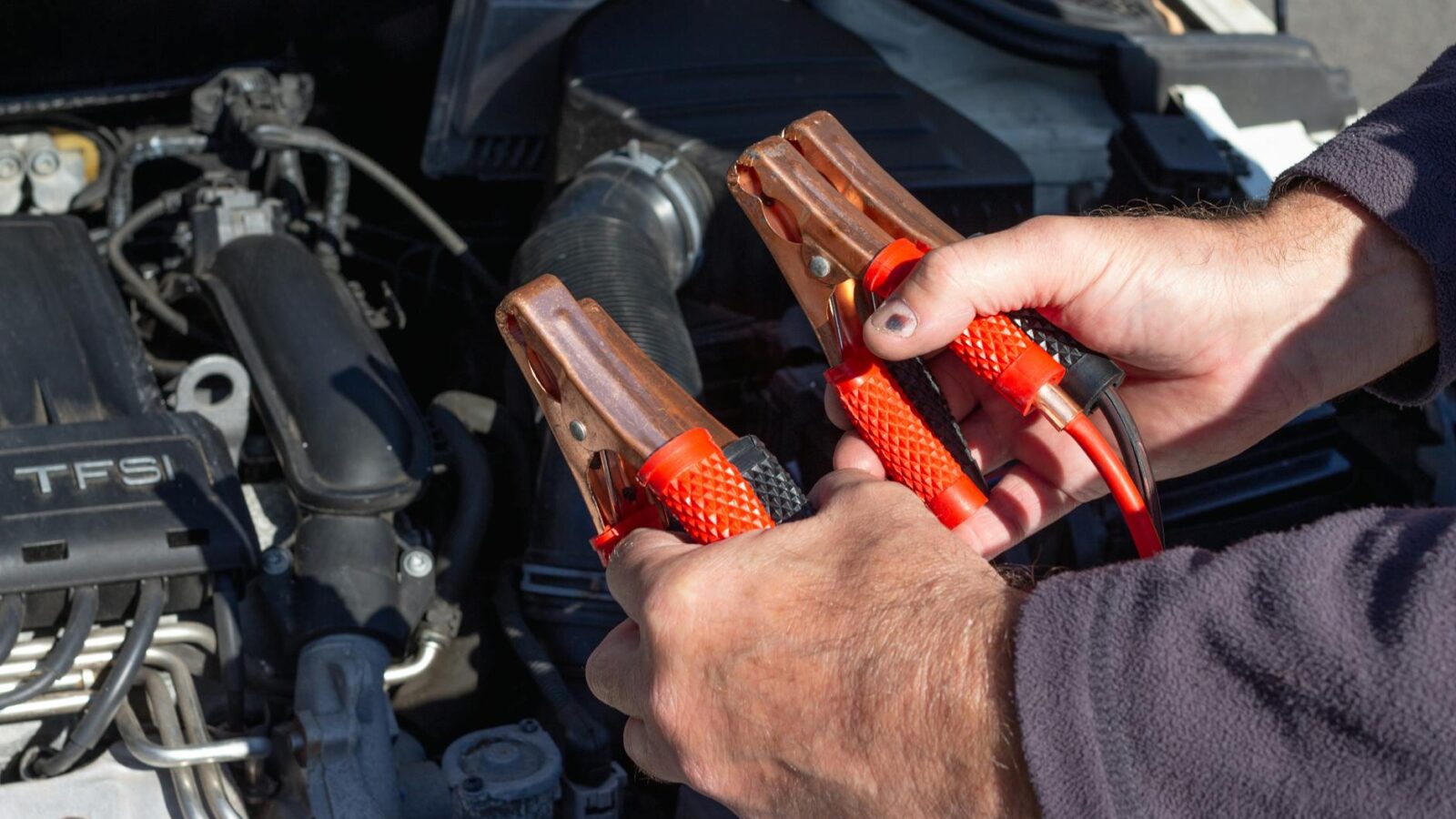 AGM vs. EFB Batterie: Was dein Start-Stopp-System braucht