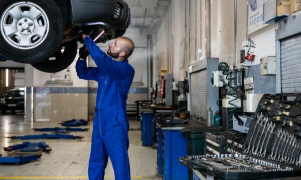 HU BMW iX: Dein Ratgeber für die Hauptuntersuchung 2026