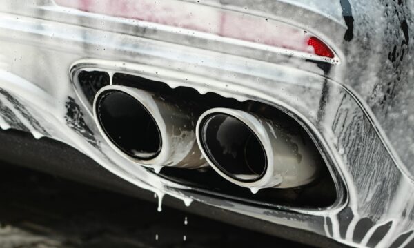 Synthetiköl vs Mineralöl: Der große Vergleich für dein Auto