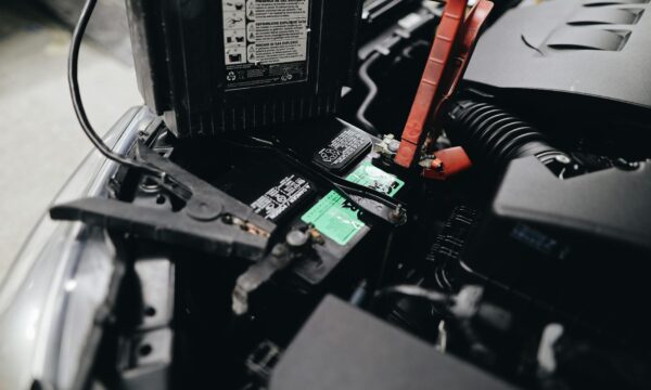 V2H Home Storage: E-Auto-Batterie als Stromspeicher nutzen