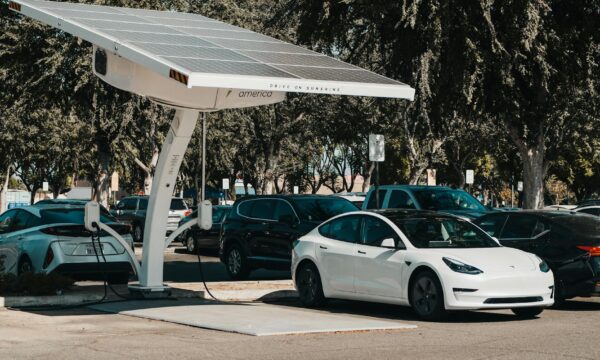 Wallbox mit PV koppeln: Die Anleitung zum Überschussladen