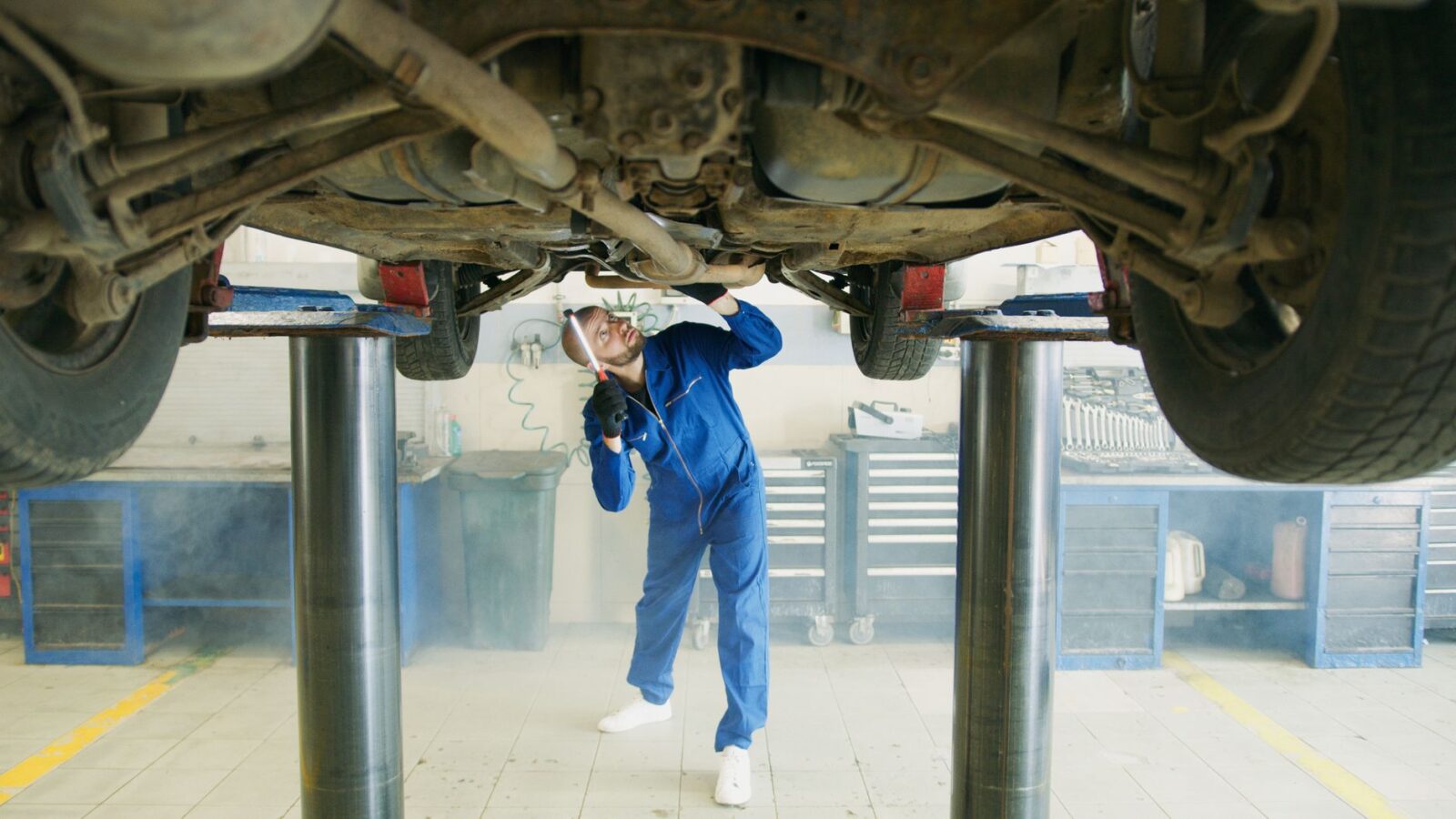 Auto abmelden & ummelden: Die komplette Anleitung für 2026